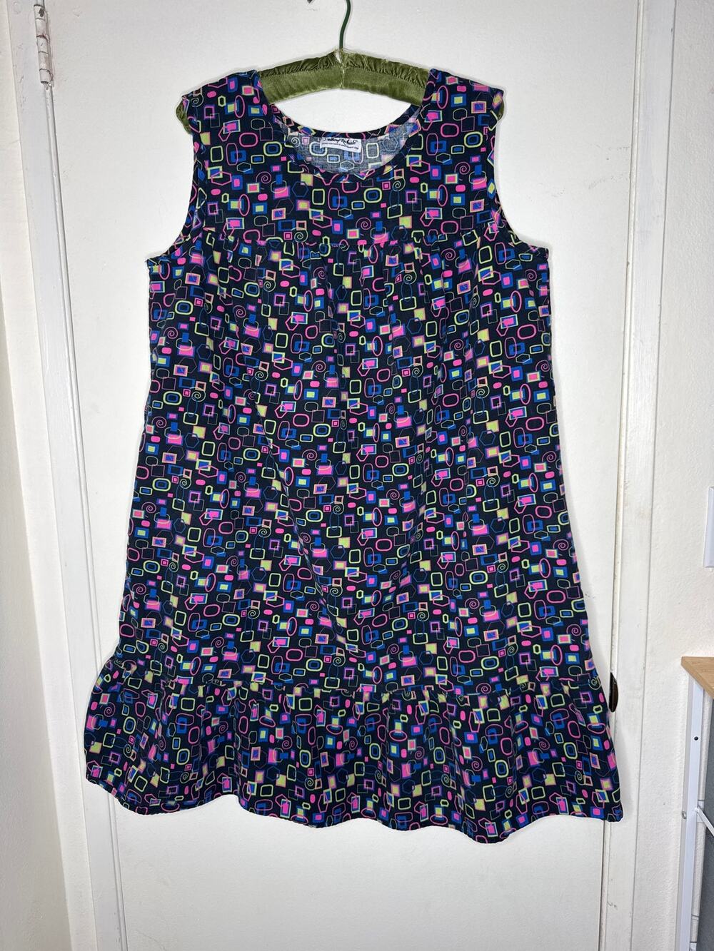 Vintage Anthony Richards Geometric Muumuu Dress Sleeveless Neon Black Ruffle L